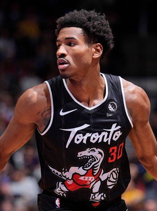 scotto的一些流言爆料。猛龙和太阳讨论过阿巴基+次轮换理查兹。猛龙夏天还问过