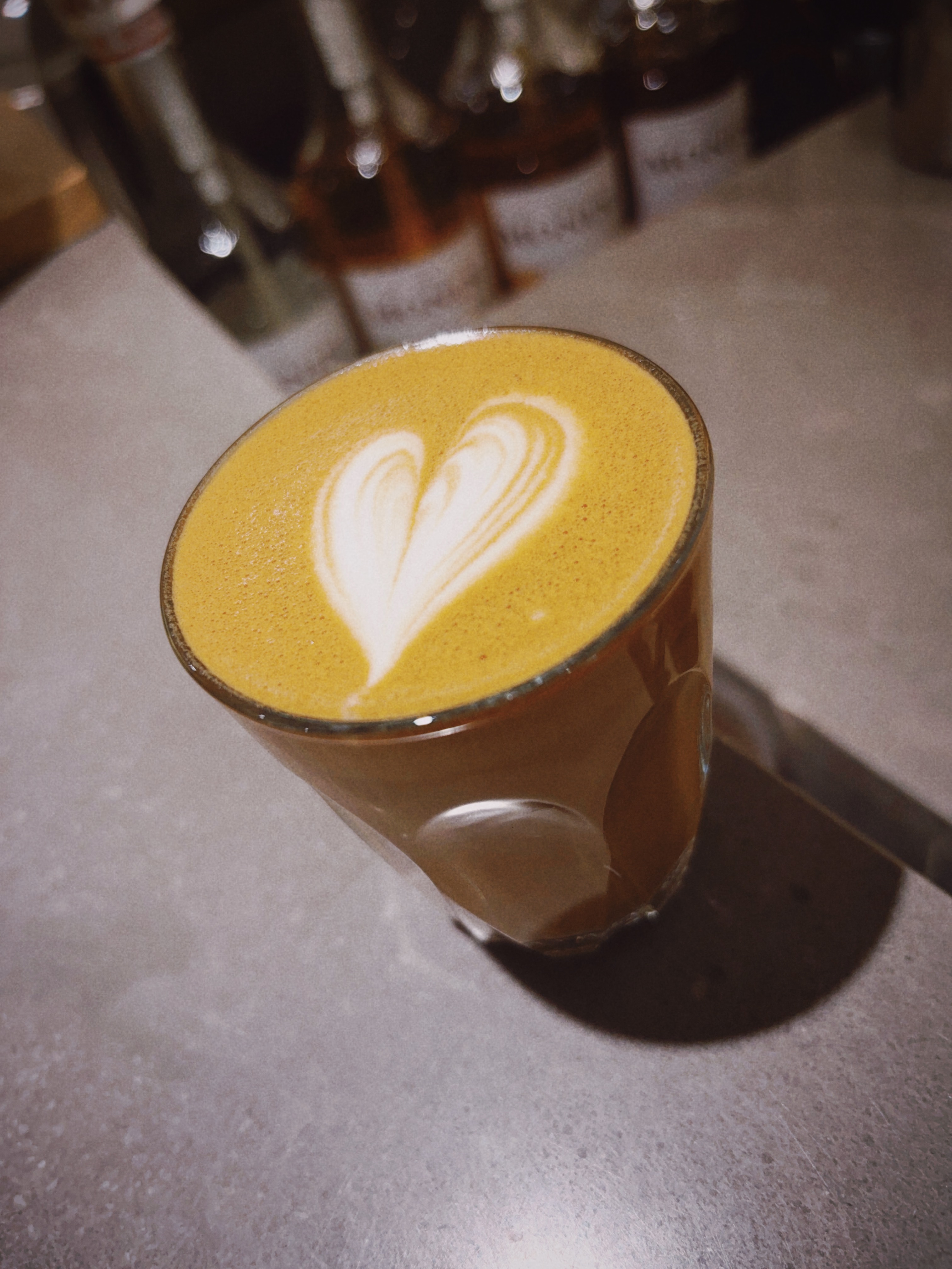 第一次喝短笛，苦。 