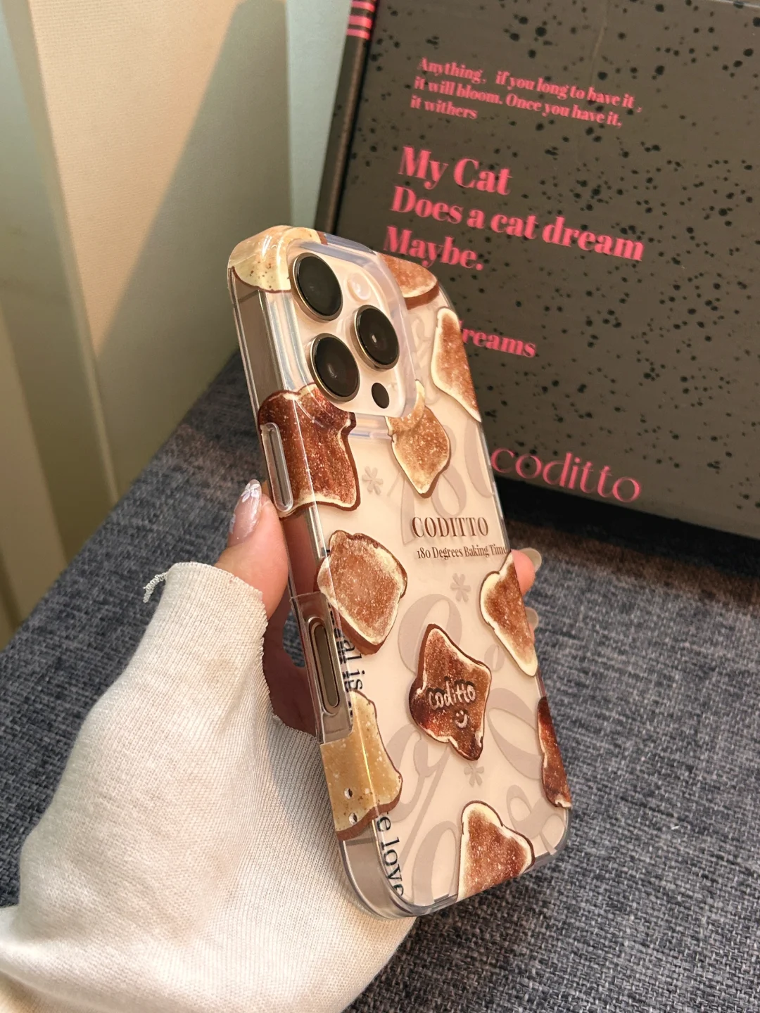 很喜欢风秋冬氛围感好看的沙漠金手机壳！！！