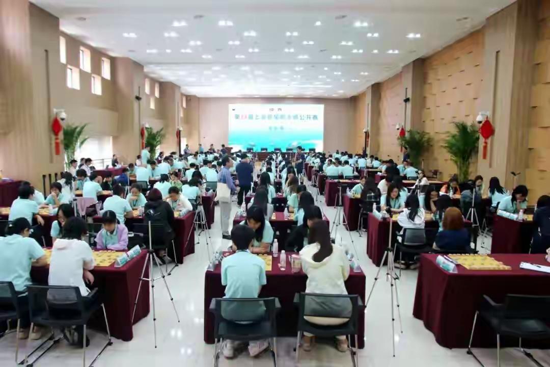 第六届上海杯象棋大师公开赛海选赛，今天下午男子组第六轮，郭凤达先和孟繁睿、许文章