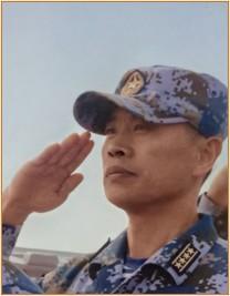 一名潜艇老兵的“两栖”长征