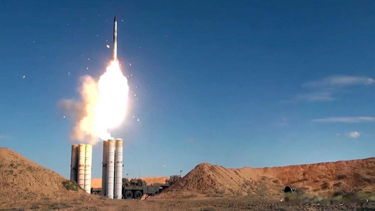 🚚🇮🇳🇷🇺 印度批准为S-400“凯旋”远程防空导弹系统采购288枚地