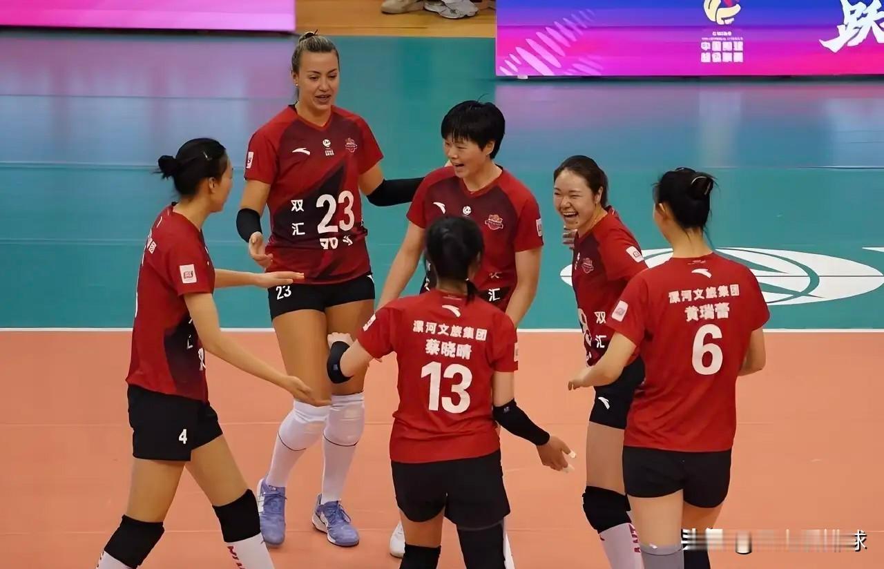 河南球员快被磋磨烦了！升降级战的常客！
升降级战也是春节前最后的比赛了！
比赛时