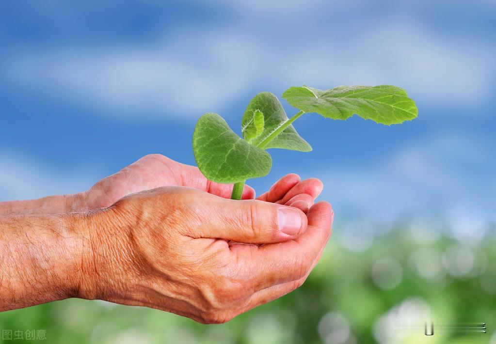 说句心里话

当下这个社会除了你的家人在乎你的死活，没有人在乎你！

都在力求自