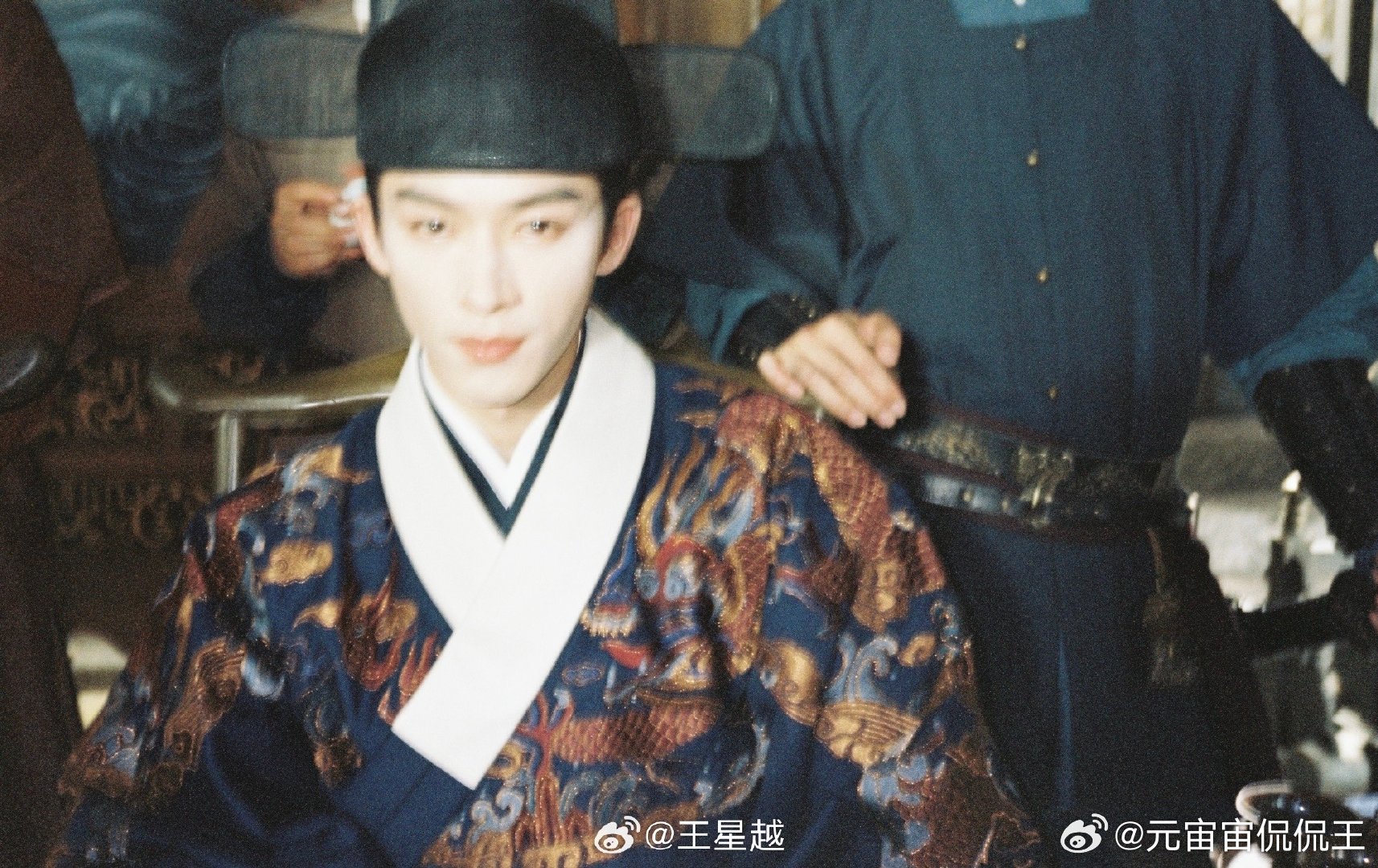 王星越的一条plog告别七月王星越十八宫格告别七月好久不见的18宫格[打call