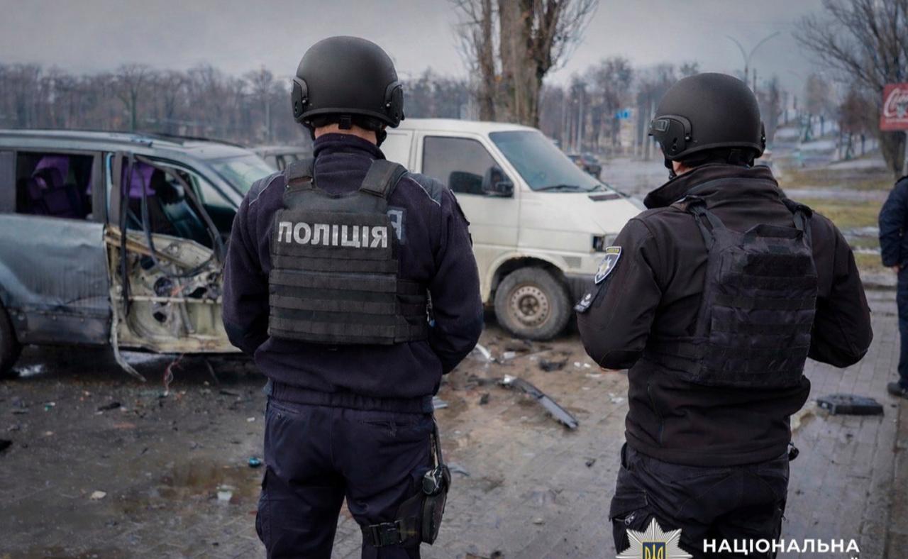 据乌克兰国家警察局消息，过去一昼夜，俄罗斯对苏梅州发动袭击，造成3人死亡、13人