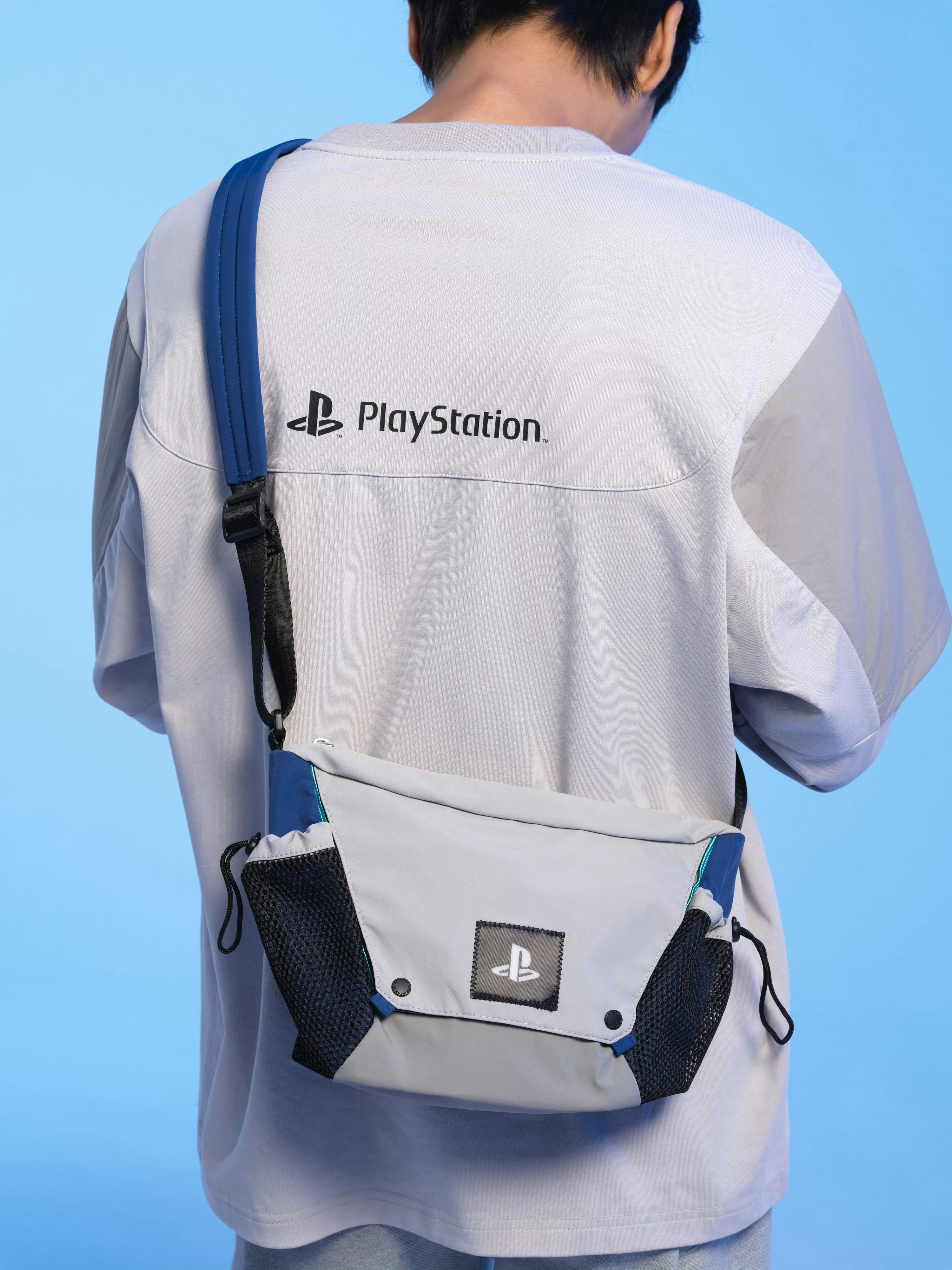 四月铁粉礼来啦～💬关注+评论即可参与抽奖！🎰抽一份吉考斯联名PlayStat