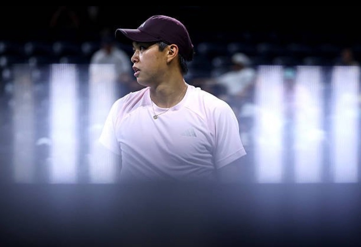 美网2026  勒纳钱 6-3 1-6 6-7(2) 6-3 6-4 险胜门希客