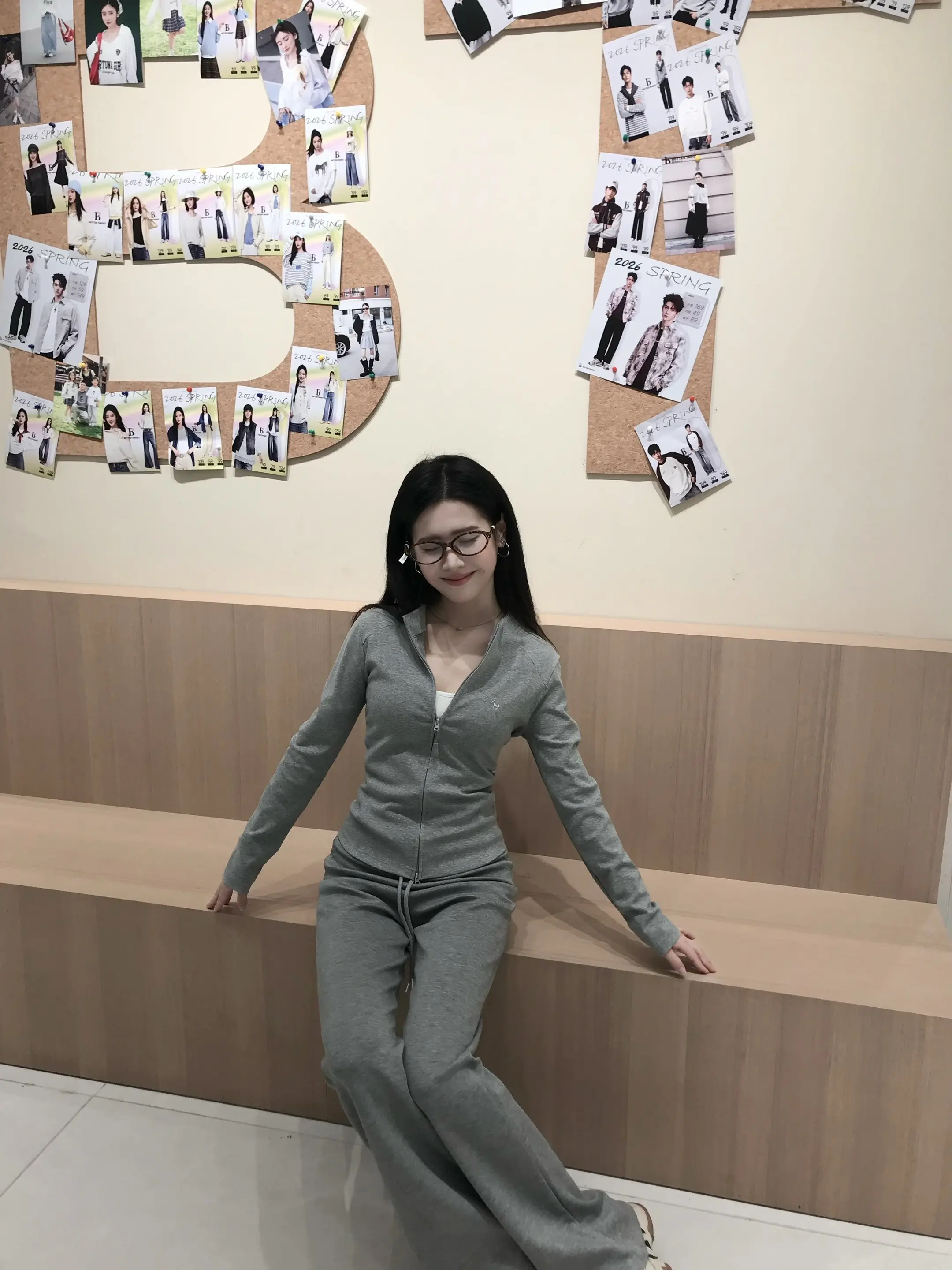 发现一家宝藏店铺。
