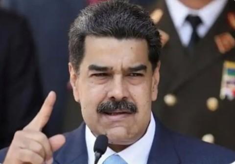 美特种部队十几个小时完成抓捕？
美国1月3日先对委内瑞拉实施了大规模打击，委内瑞