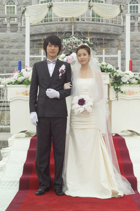 韩剧回顾 比天高比地厚 首播19周年主演：朴海镇、韩孝周、李周炫、姜晶花、洪秀儿