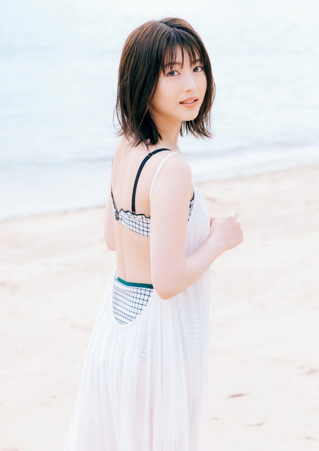 日娱新闻滨边美波 滨边美波 写真集《20》 