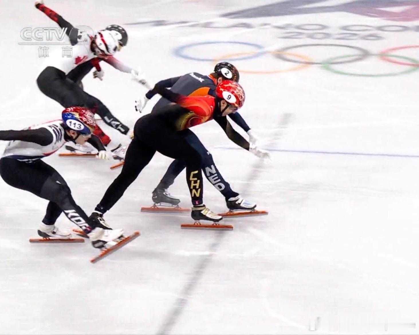 孙龙短道1000米银牌米兰冬奥会短道男子1000米A组决赛孙龙 1分24秒565