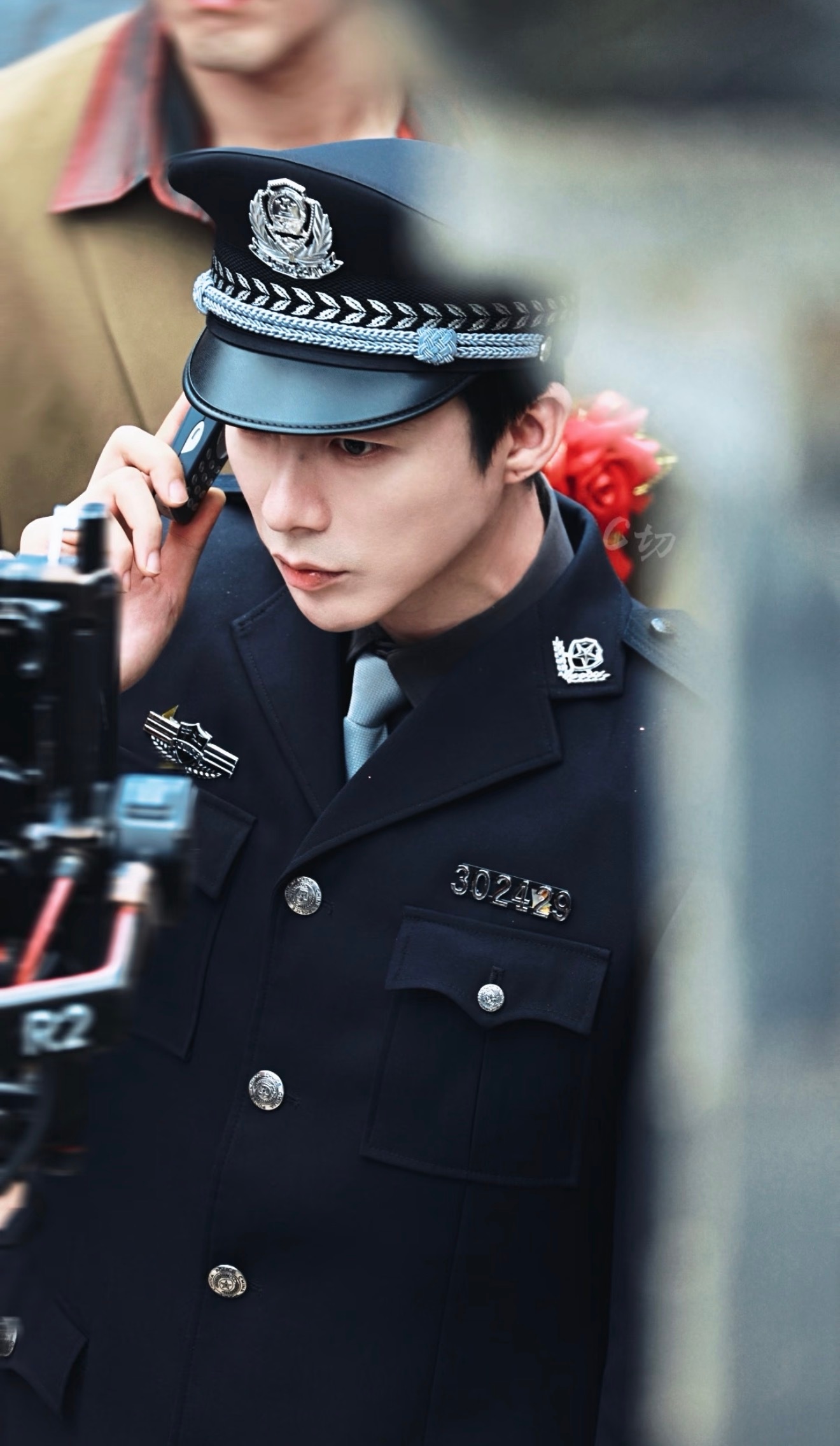 一身警服，一腔赤诚。刑警高原踏遍迷雾追寻铁证，期待刘宇宁演绎十年坚守的刑警高原警