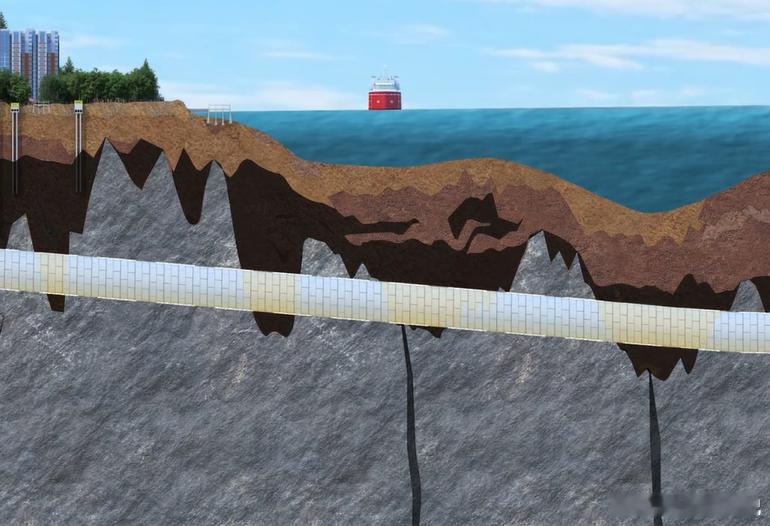 这一刻科技强国具象化了 面对复杂的海底地质，我们不再依赖国外技术，国产盾构机“定