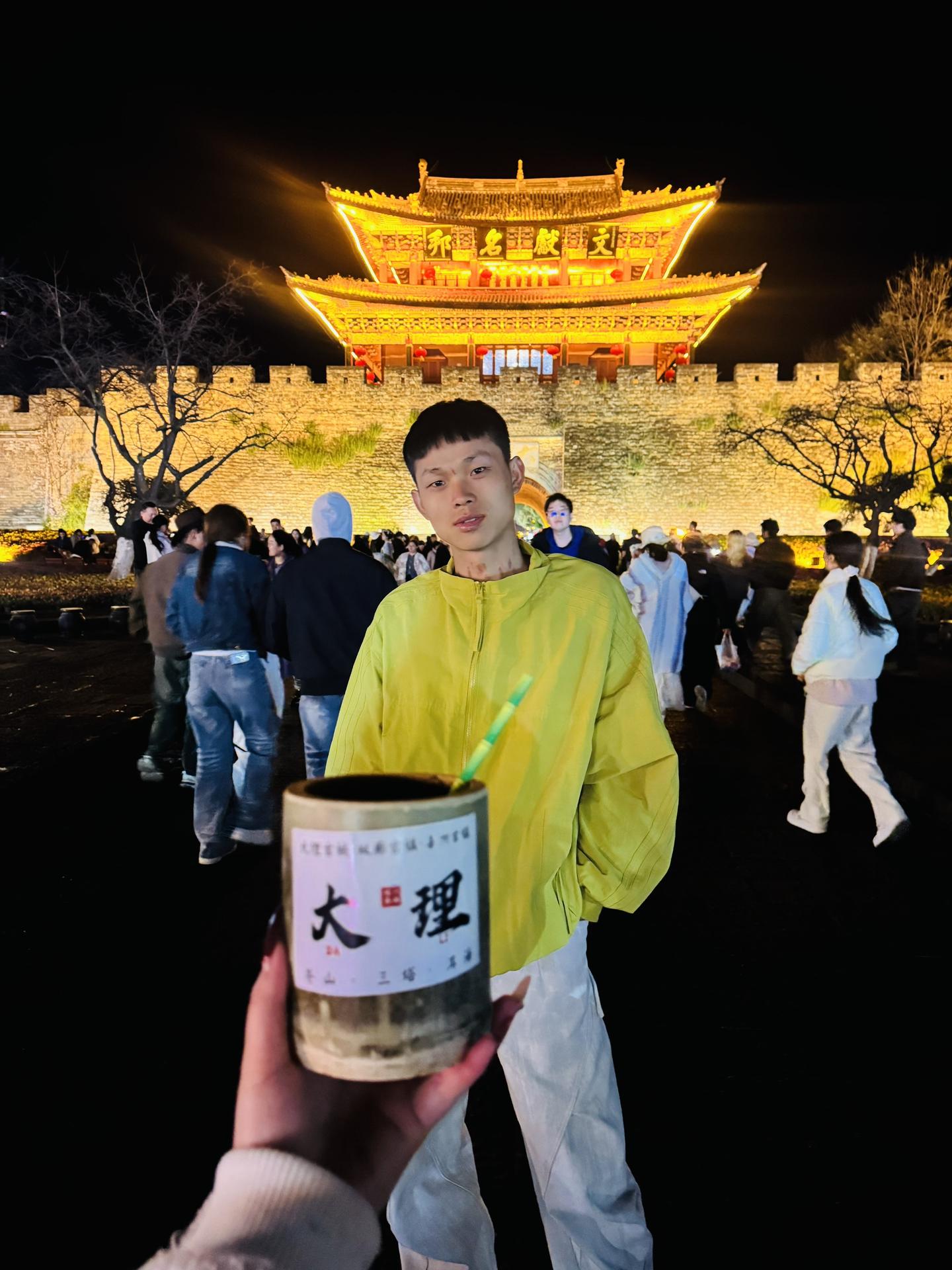 好事不嫌晚 后登船者先上岸 是缘总会圆