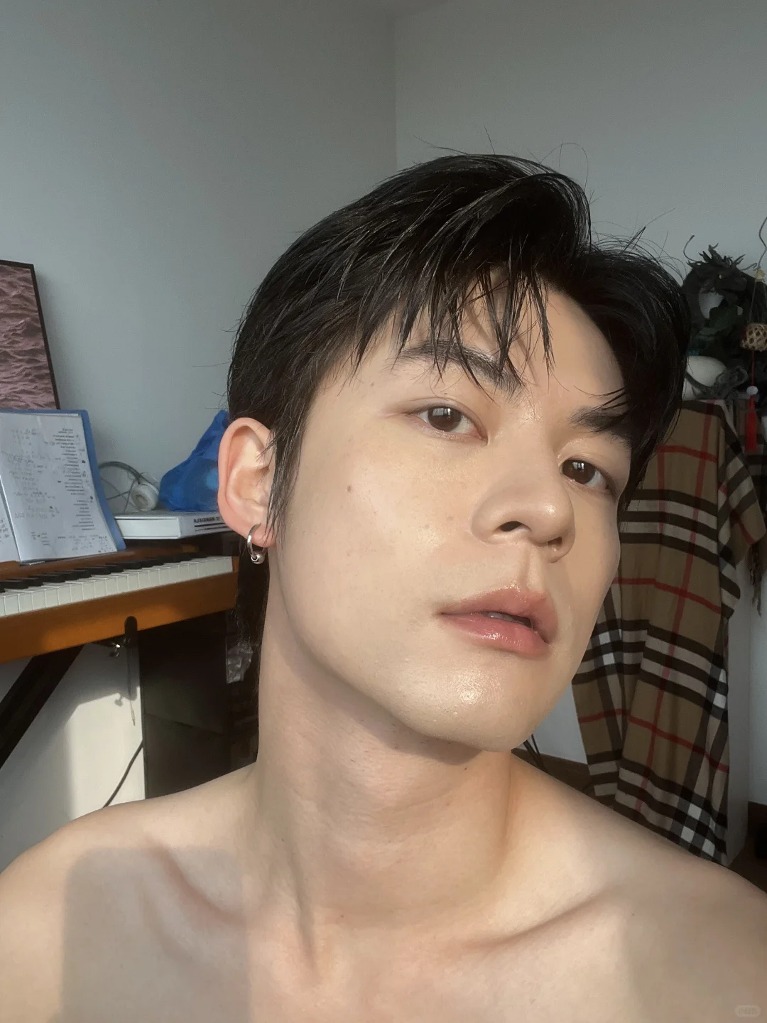 实况的背景音总是让人很尴尬…
