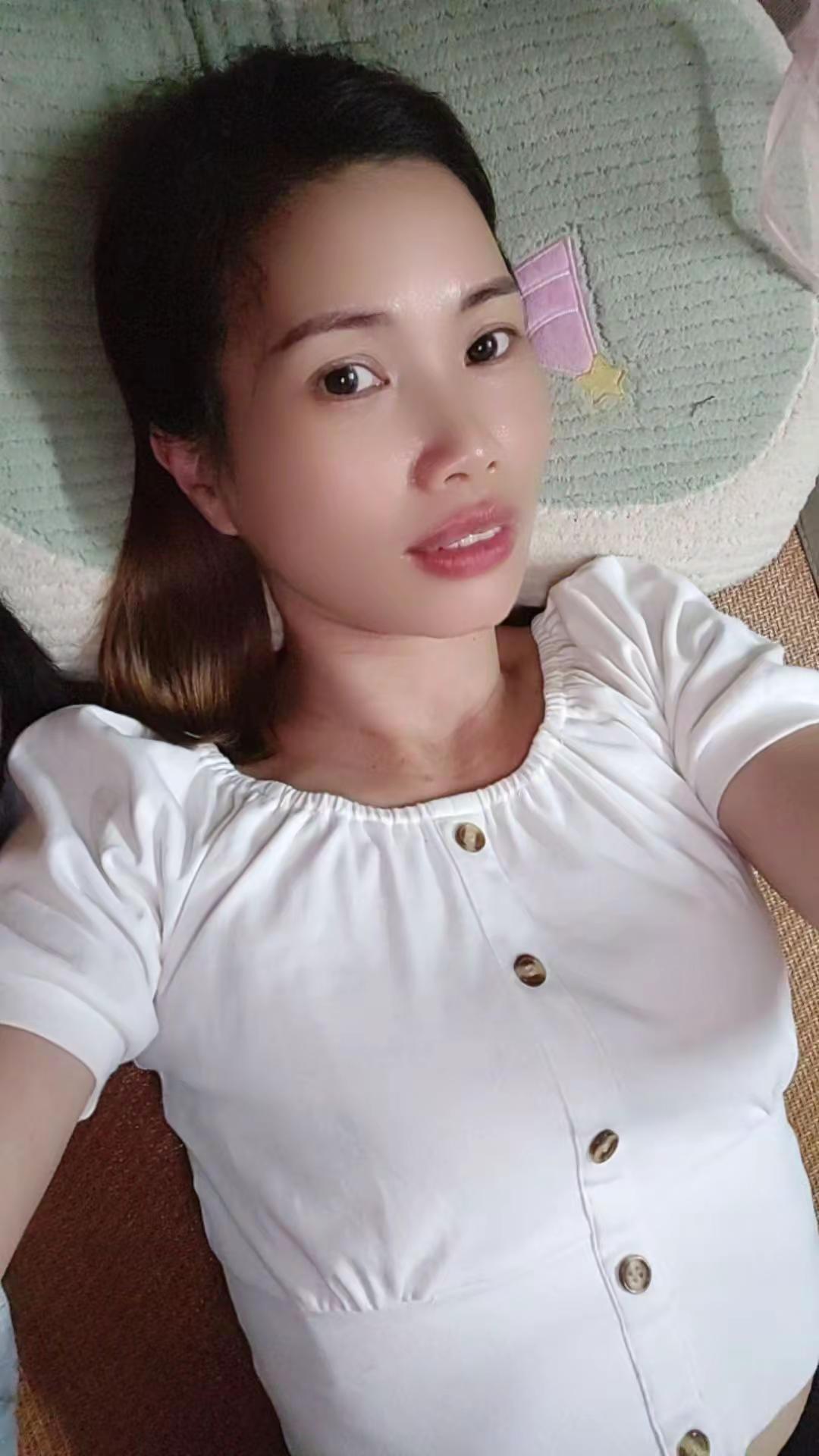 七月就这样过了，愿薪的八月带来数不清的好运