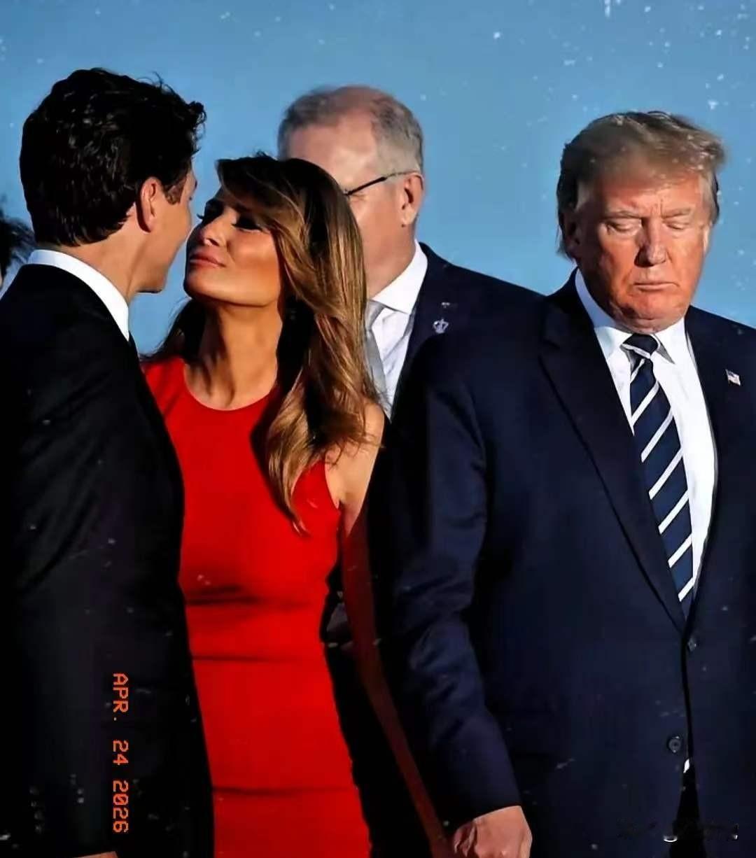 加拿大前总理特鲁多:美国把加拿大推向了中方！当地时间4月23日在新加坡CNBC访