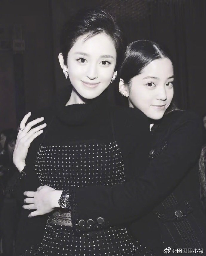 古力娜扎欧阳娜娜十年前vs十年后娜扎欧阳娜娜2015年vs2025年一个成熟一个