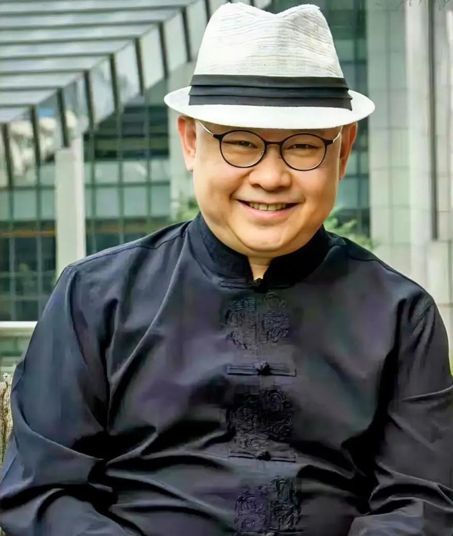 看来刀郎不得不正式做出回应了！
律师及大V表示，
现在情况下，那英等四位若是起诉