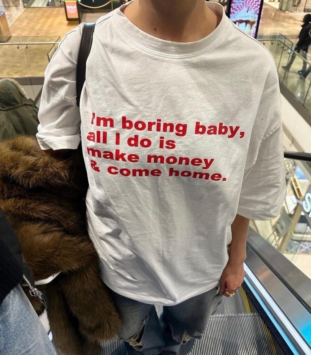 本人咯#meme# ​​​