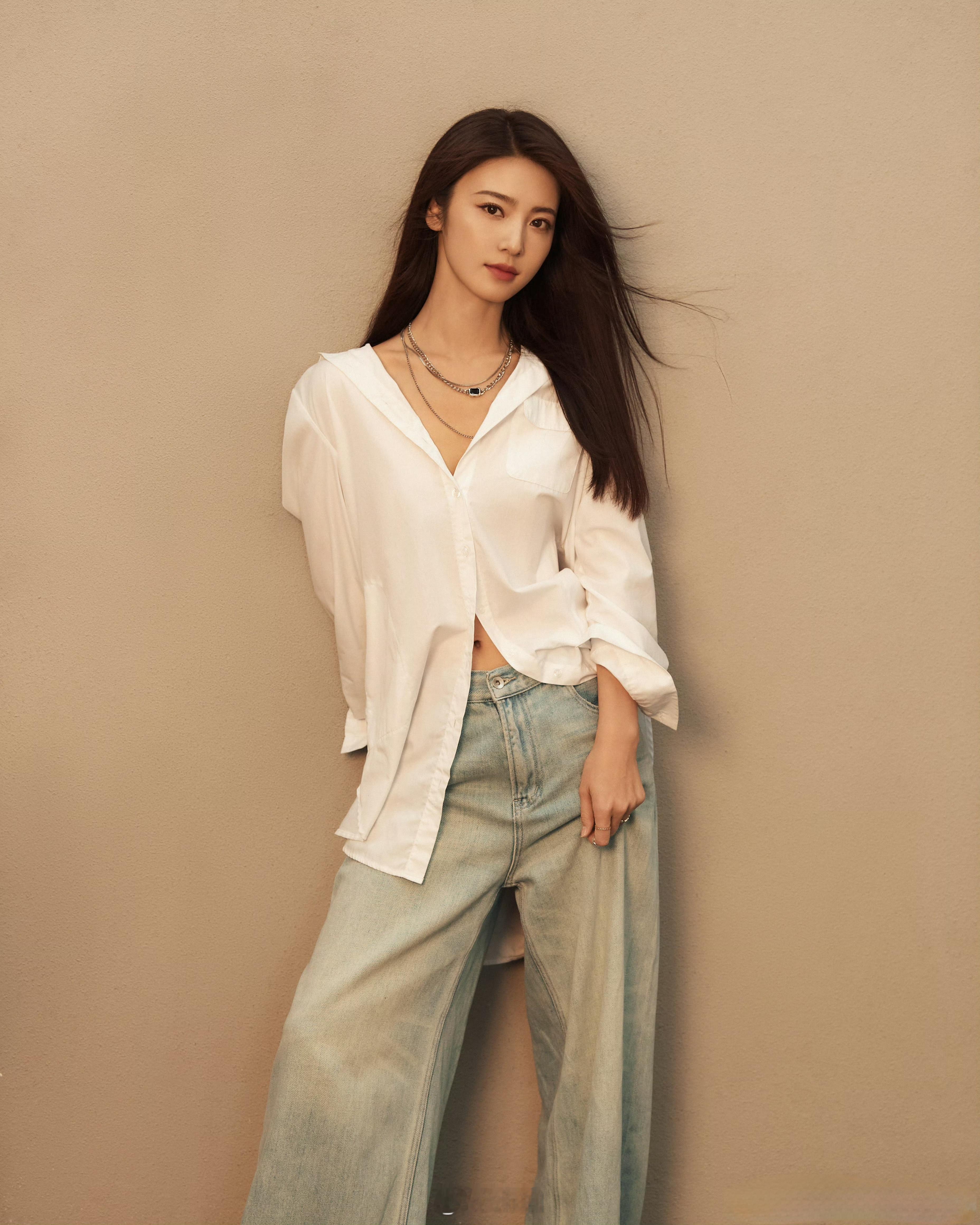 小姐姐的衬衣好看 ​​​