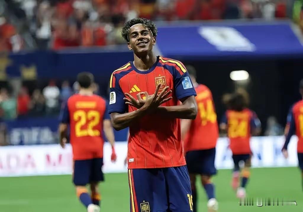 不看排名！2026世界杯，西班牙八场比赛，各对手难度排名。
1、佛得角——难度指