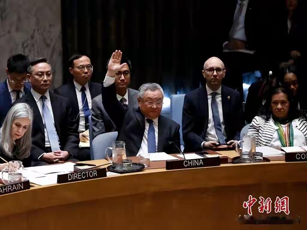 中俄联手亮剑！普京20字重磅表态，美国在中东不得不低头
 
中东局势迎来关键转折