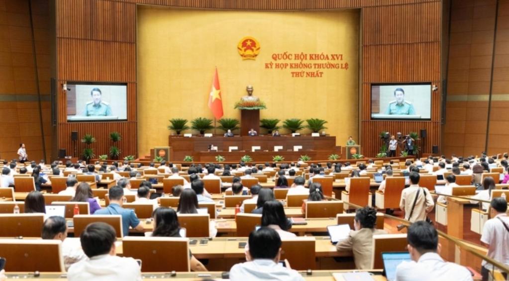 越南最近干了一件事，让外界有点意外，正式向国会提交刑法修订案，一口气要把多项死刑