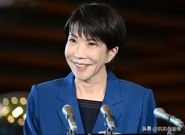 日本人不是高市早苗一个人幼稚和傲慢，而是有很多人幼稚和傲慢。9月2日是日本签投降