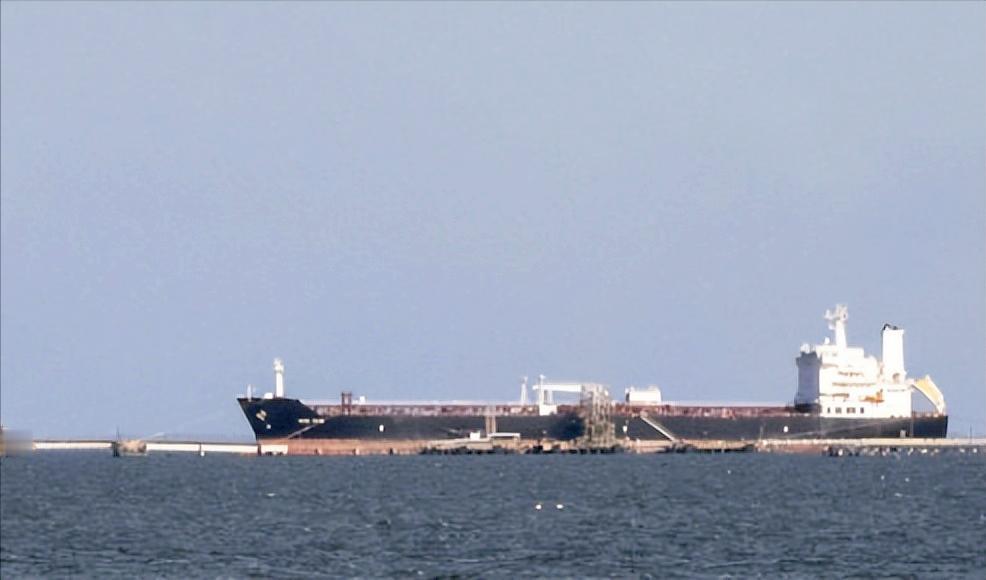 2026年一开年美国就在公海上疯起来了，扣起运油船是毫无顾忌，已经扣了5艘跟委内