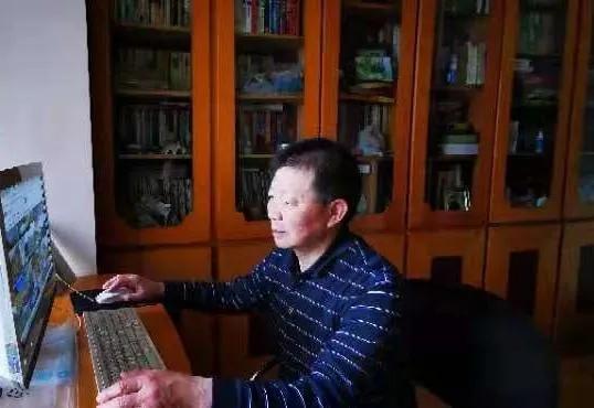 我出生于上个世纪的1952年
属龙
老家在重庆市
铜梁区土桥镇
一个叫“水鸭凼”
