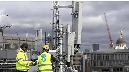 中国终极王牌出手！稀土一收紧，美军直接慌了
 
别再只看芯片！真正卡住西方脖子的