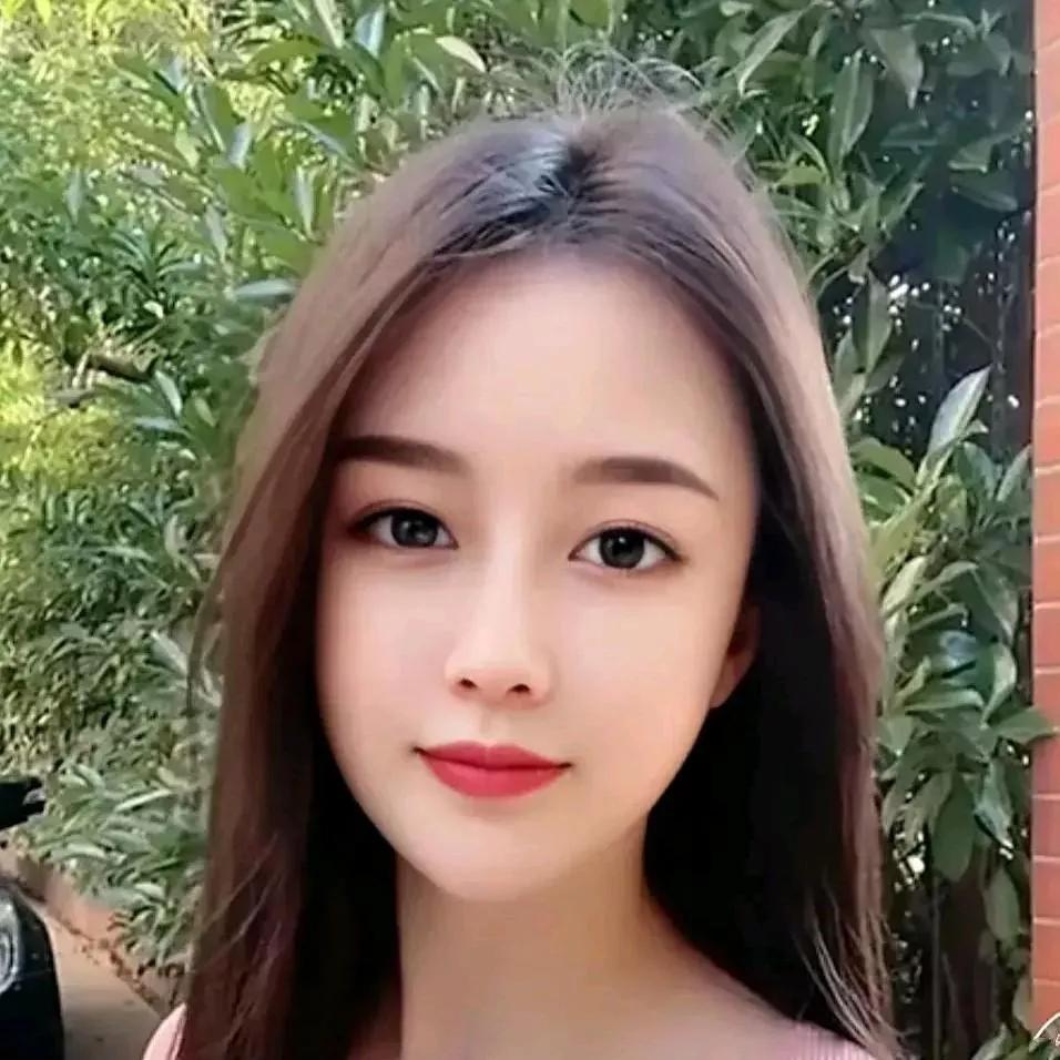 清新自然，绿意盎然的户外自拍，元气满满！