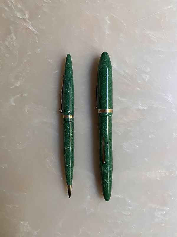 好笔成对 Sheaffer Jade Balance 犀飞利翡翠平衡。 