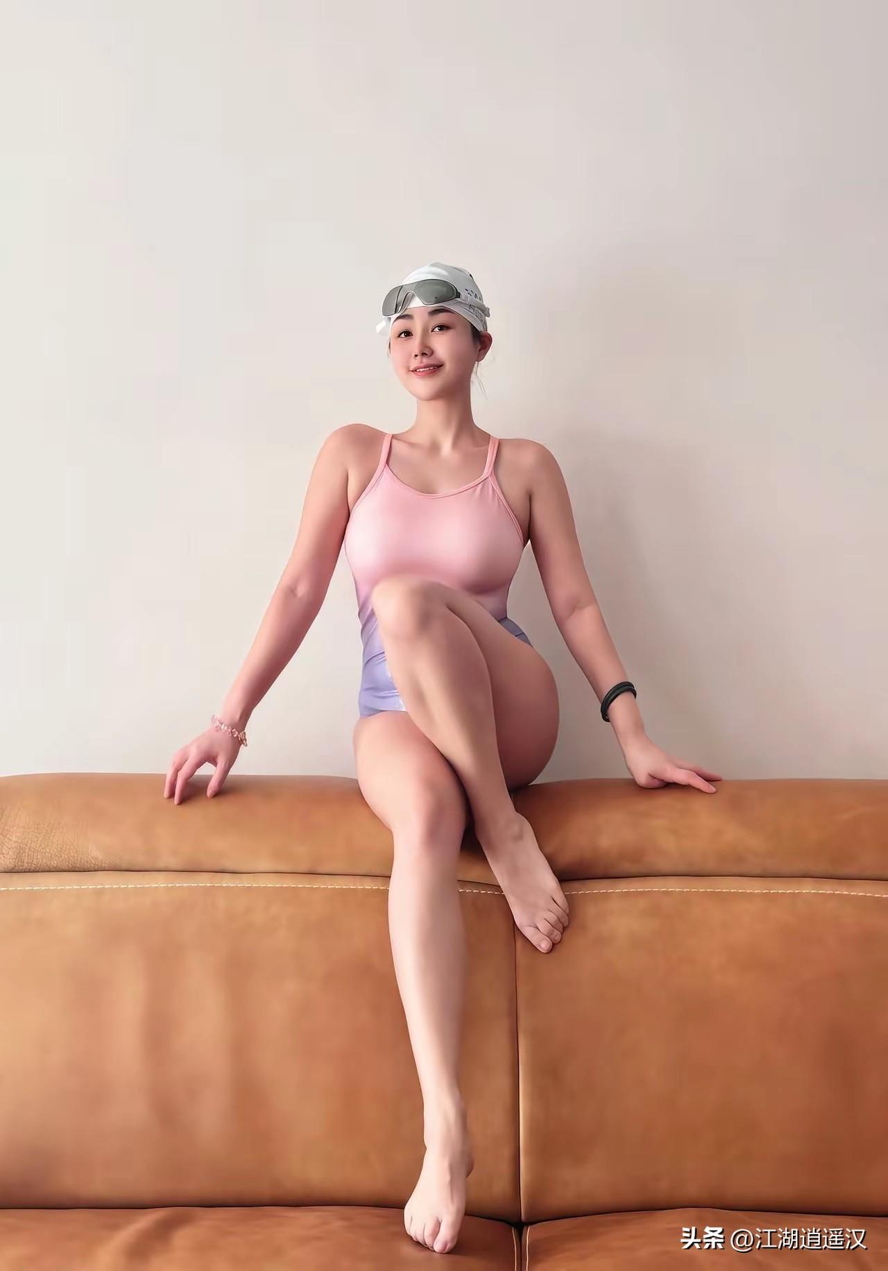 号角已吹响，换上装备去水里撒个野！🌊 在碧波里像鱼一样自由穿梭，把所有的烦恼都