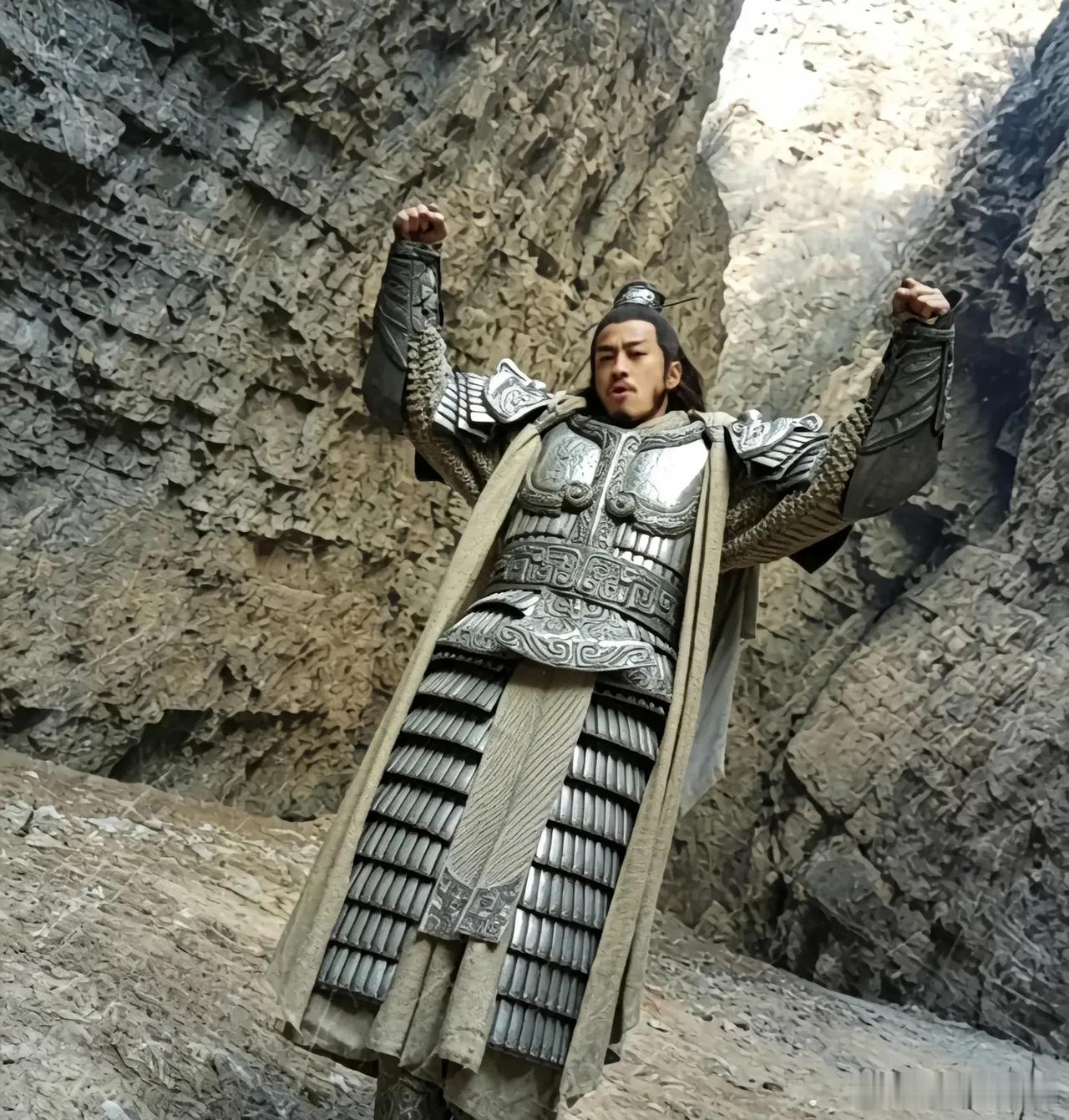 梦回项羽！何润东现身宿迁街头，将再扮霸王为家乡球队助威谁的童年DNA狠狠动了！有