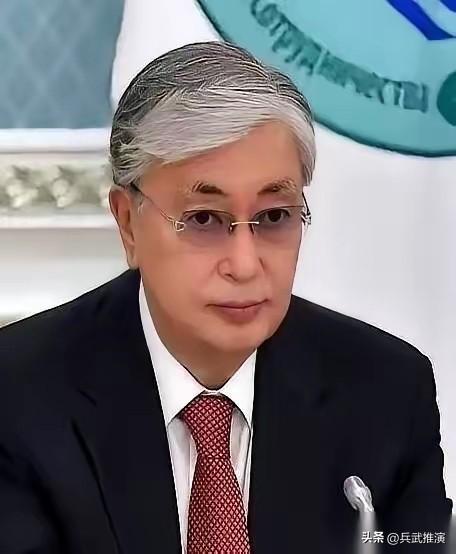 哈萨克斯坦，一度以为自己是牌桌上最聪明的玩家，结果一圈下来才发现，自己不但没赢，