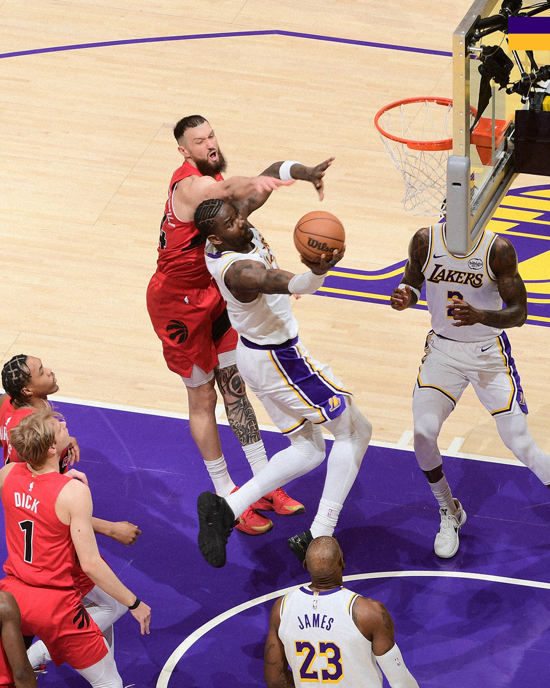 猛龙vs湖人 | 第三节🔚湖人8️⃣7️⃣ - 8️⃣0️⃣猛龙最后一节加油?