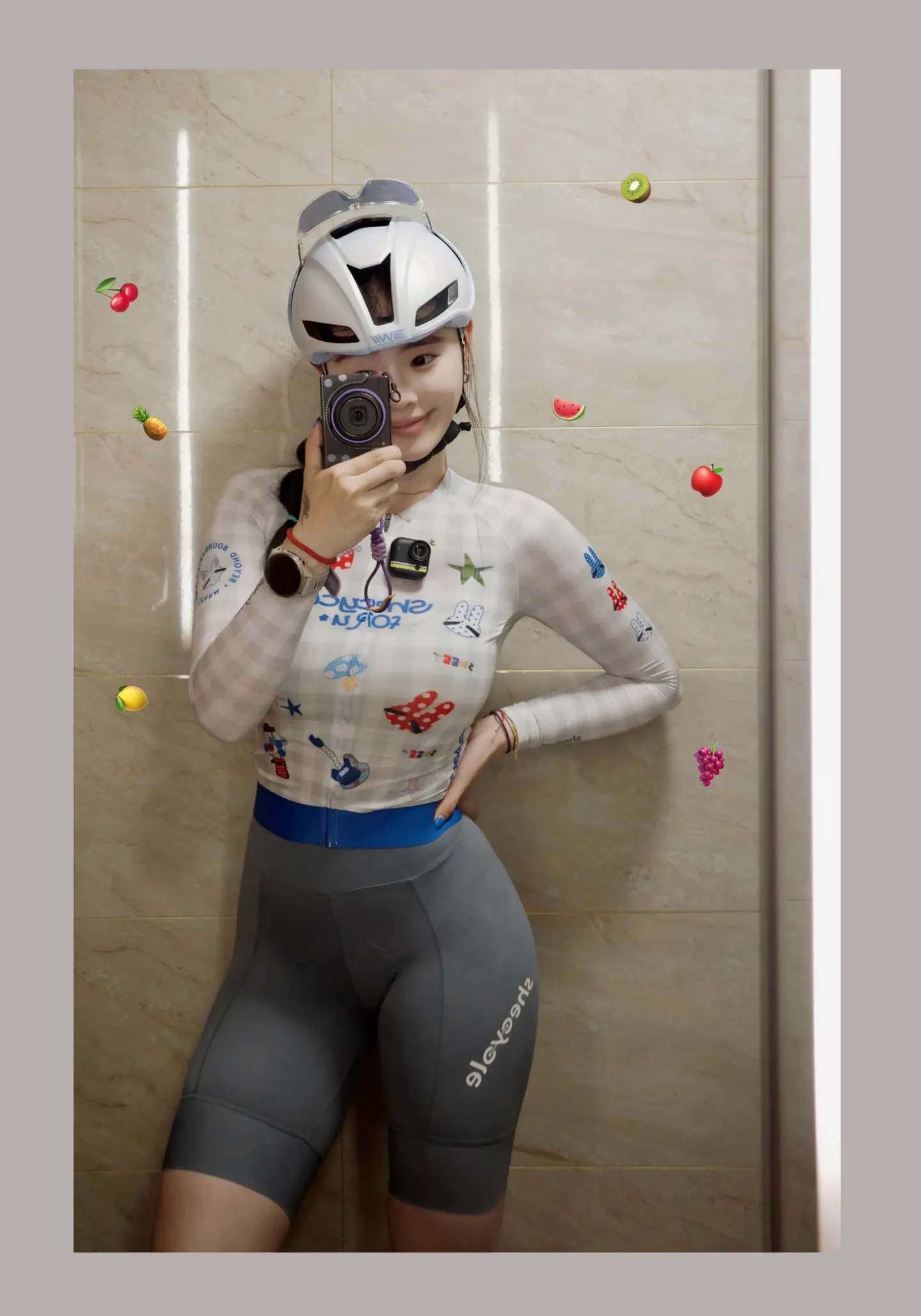 炒鸡口耐的骑行服。我一个女汉子穿上都变甜妹了😁