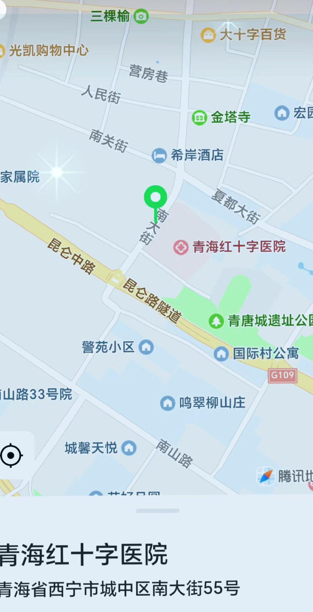 我明白分寸，清楚结局，却困在原地。小心翼翼不敢过多惊扰，唯恐爱意变成束缚，可舍不