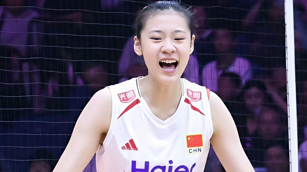 “小家伙”王奥芊为什么舍近求远选择上海女排？

2026世界女排联赛南京站，赵蕊