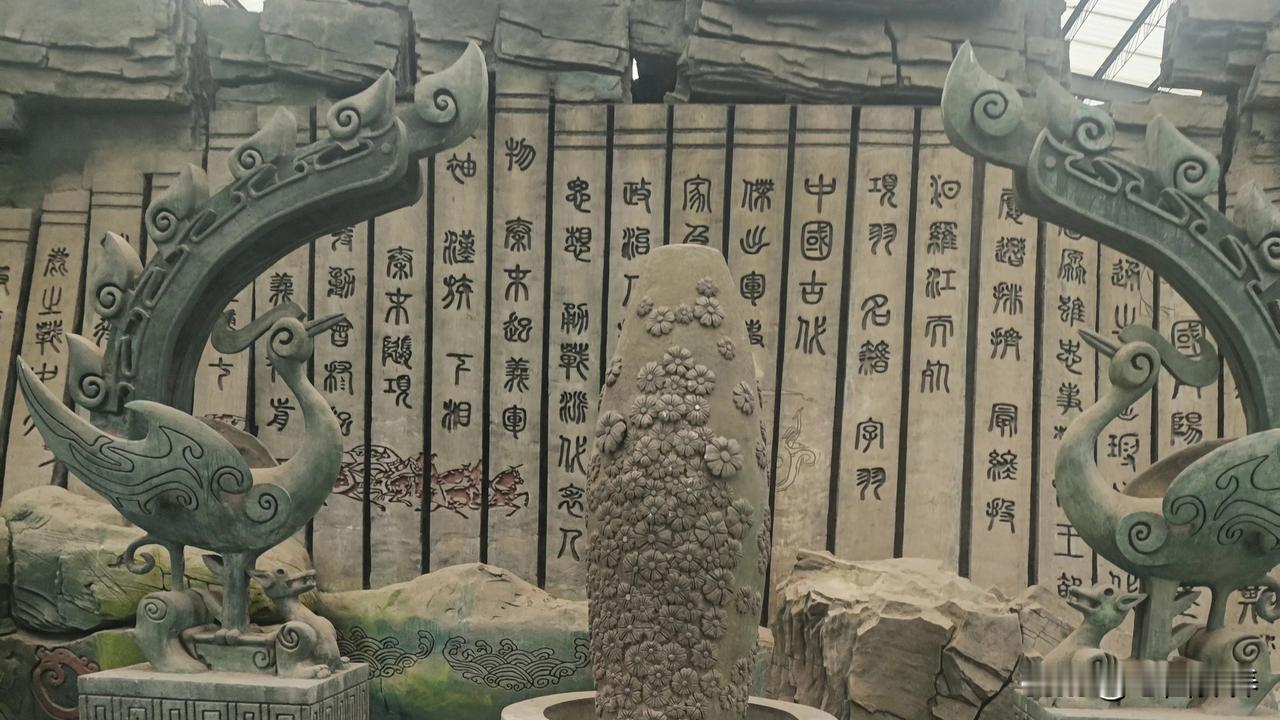 需深厚文化底蕴，不是谁都能创作。