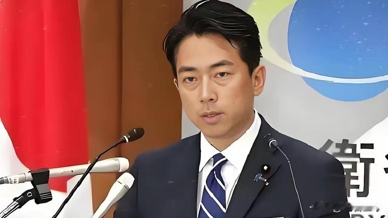 突发！日本防卫大臣“拜鬼”！8月15日，在日本战败投降纪念日一早，日本防卫大臣小