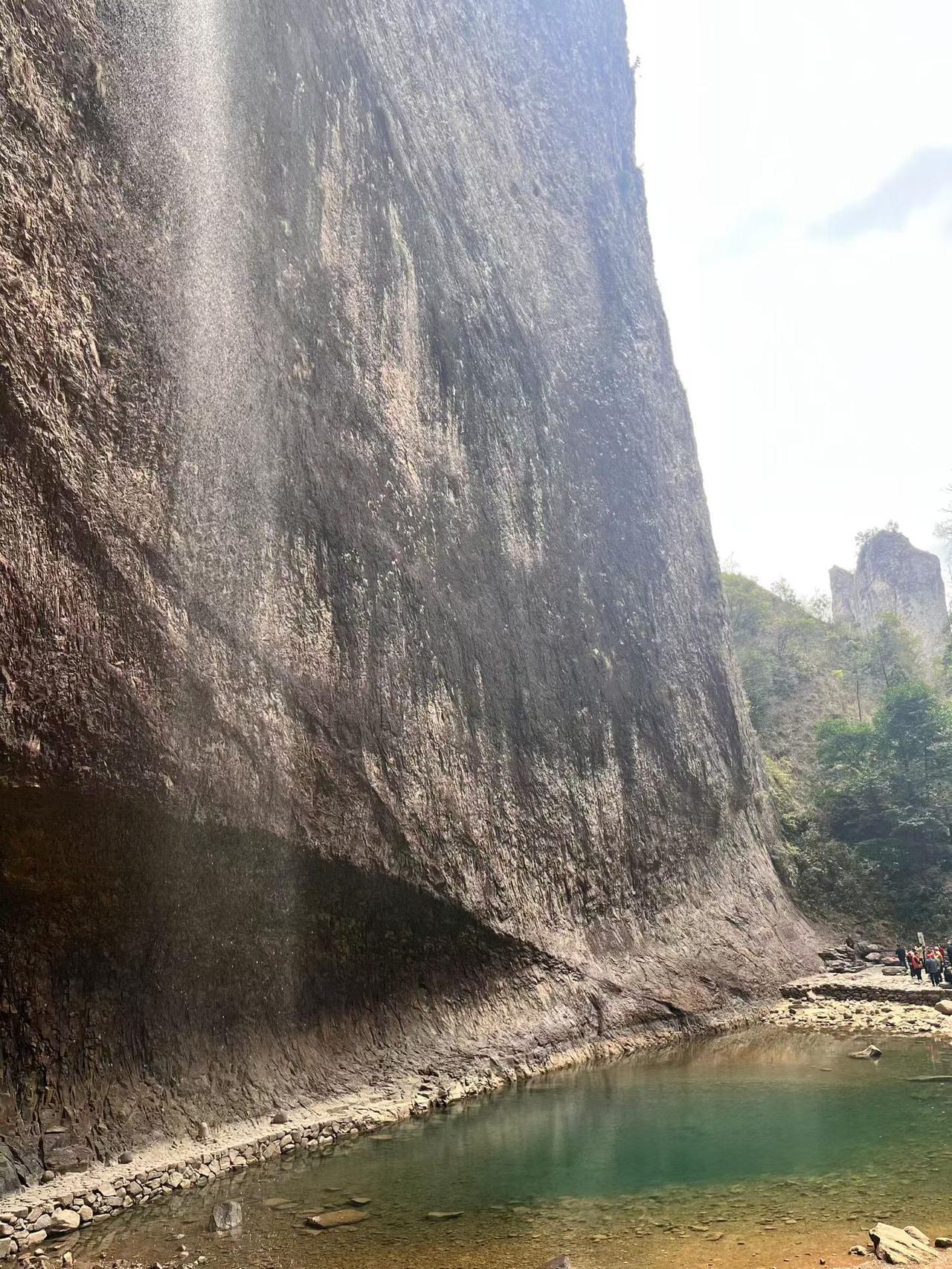 ☀️
美好的一天开始啦！

每个人都有自己的风景，在忙、在努力、在调整状态，在找