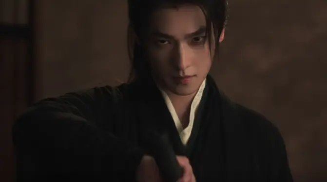 杨洋雨霖铃这妆是真的喷不了一点 ​​​