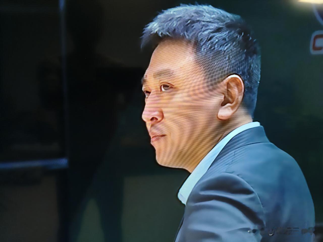 今晚邱彪总算吃了一个肉夹馍，今晚拿下南京同曦这个软柿子，下一场又一个软柿子天津队