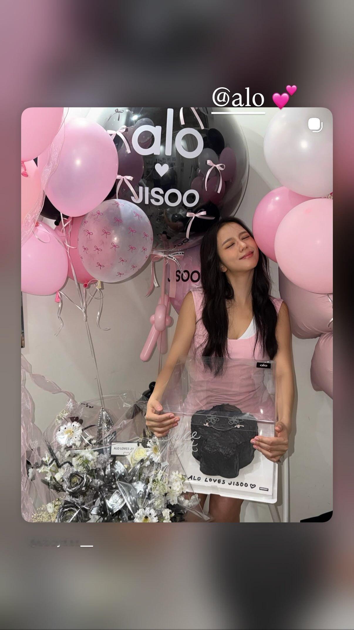 BLACKPINK  【IG】260822 更新✖️ALO 幕后花絮相关stor