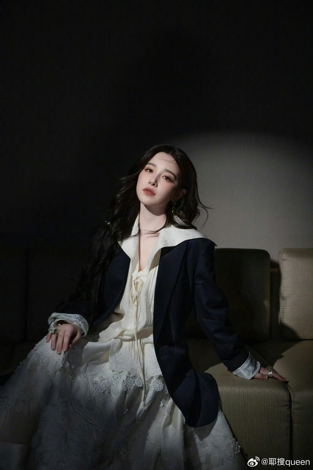 阚清子初舞台唱爱的代价阚清子《乘风2026》初舞台选唱《爱的代价》，每一句都藏着